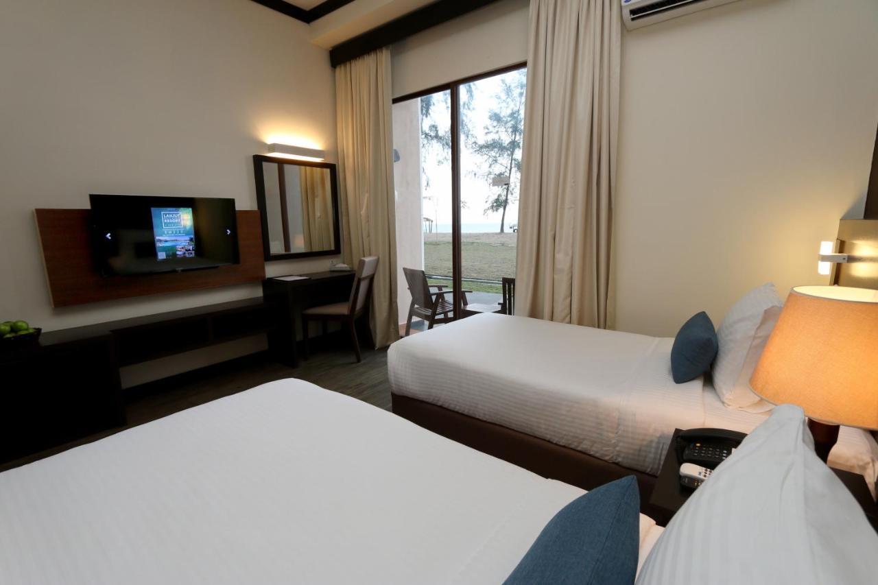 Villea Rompin Resort & Golf Kuala Rompin Buitenkant foto